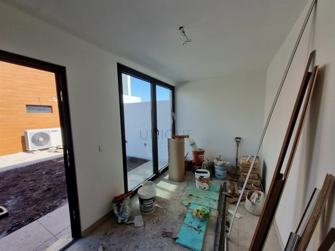 Moradia T4 para Venda em Aradas Foto 77