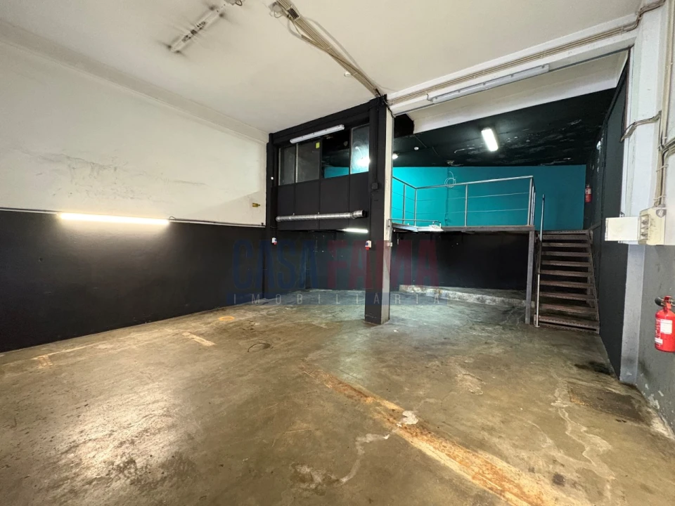 Armazém para Venda em Braga (São José de São Lázaro e São João do Souto) Foto 12