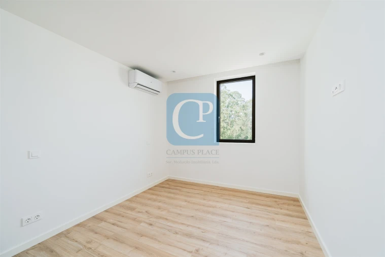 Apartamento T2 para Venda em Paranhos Foto 23