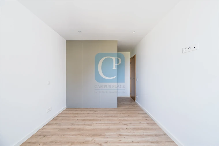 Apartamento T2 para Venda em Paranhos Foto 22