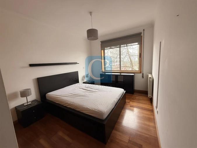 Apartamento T1 para Arrendamento em Pedrouços Foto 12