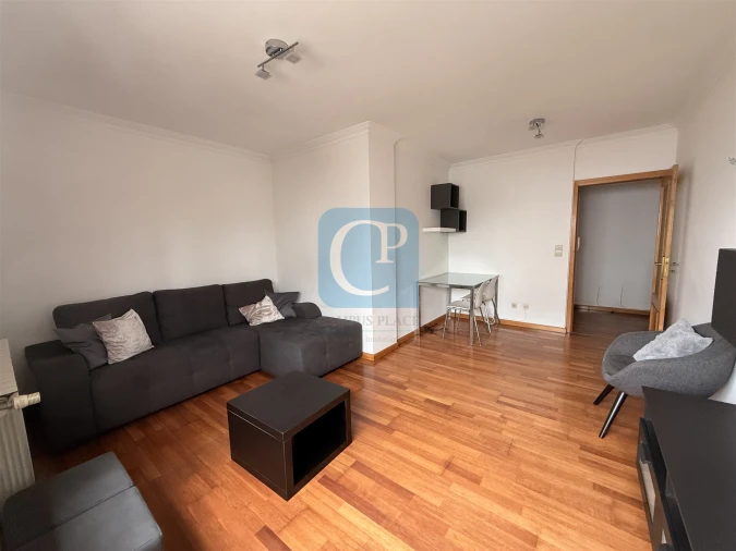 Apartamento T1 para Arrendamento em Pedrouços Foto 1