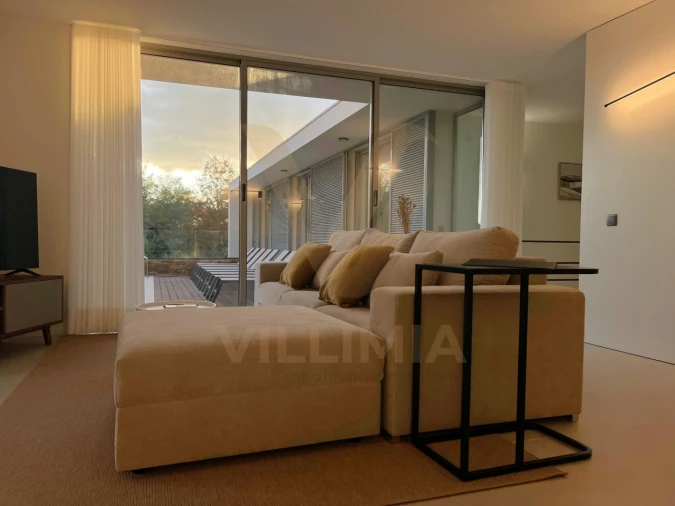 Moradia T4 para Venda em Fornelos e Queijada Foto 22