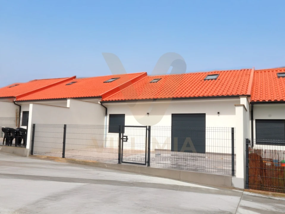 Moradia T3 para Venda em Fontão Foto 21