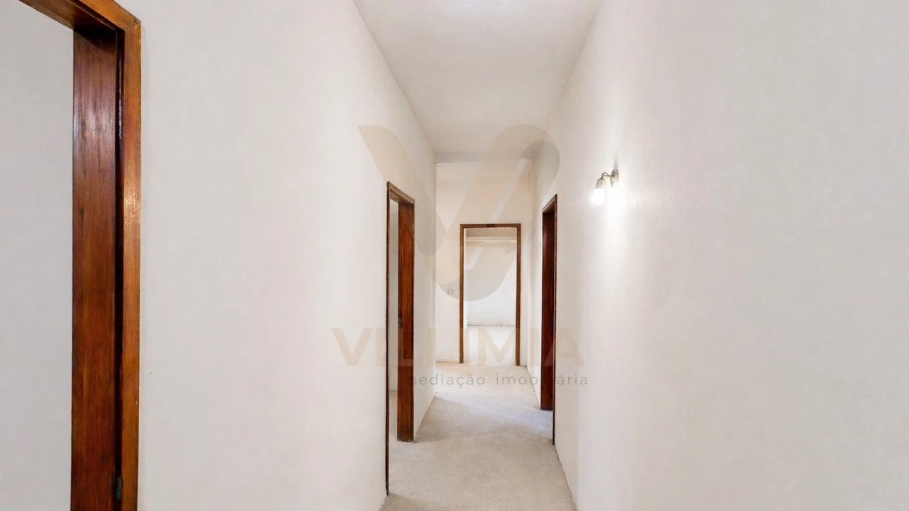 Moradia T3 para Venda em Bárrio e Cepões Foto 19