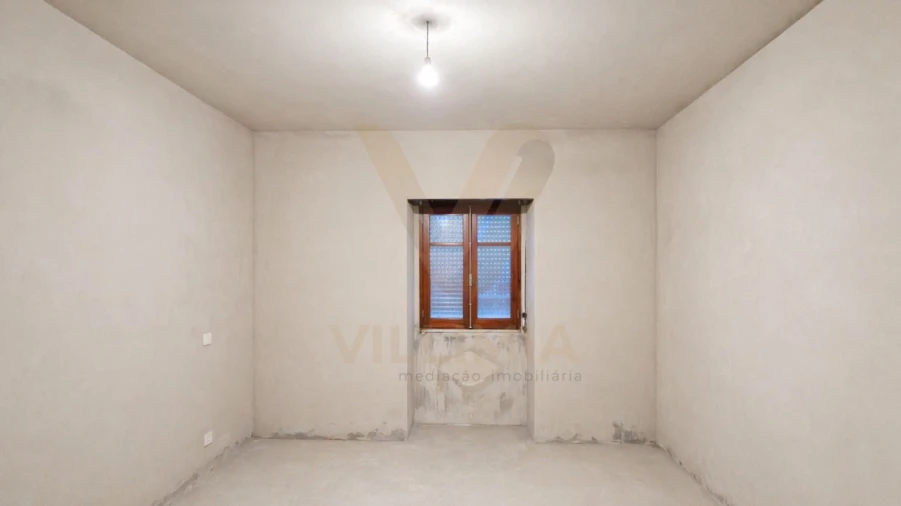 Moradia T3 para Venda em Bárrio e Cepões Foto 17