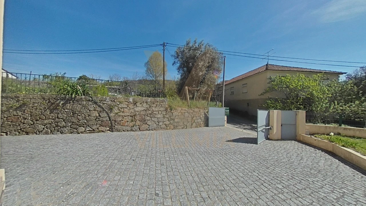 Moradia T7 para Venda em Labruja Foto 125