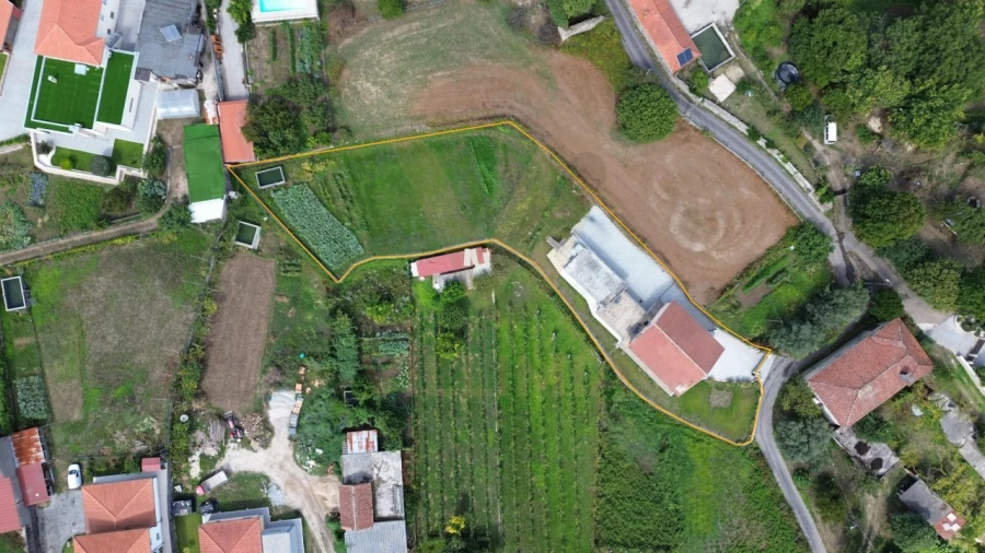 Moradia T7 para Venda em Labruja Foto 3