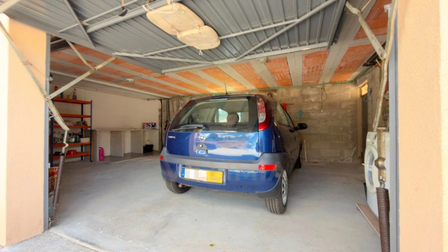 Moradia T7 para Venda em Labruja Foto 39