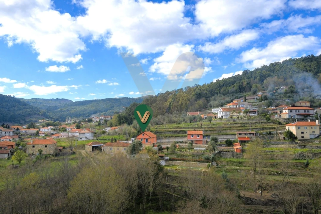 Moradia T3 para Venda em Labruja Foto 31