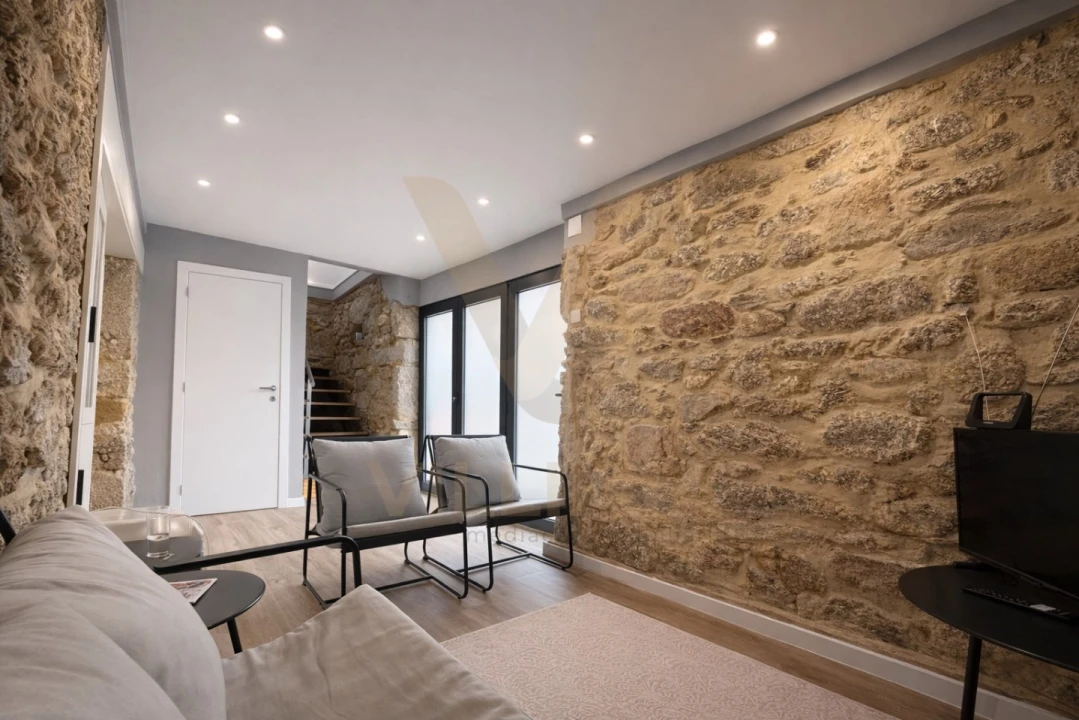 Moradia T3 para Venda em Labruja Foto 13