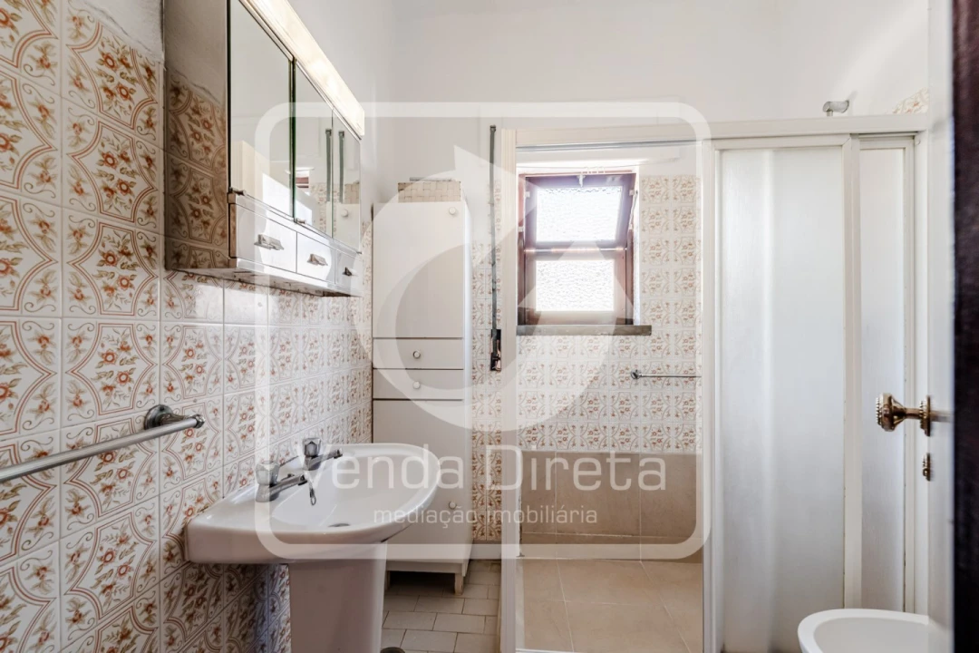 Moradia T2 para Venda em Alcabideche Foto 14