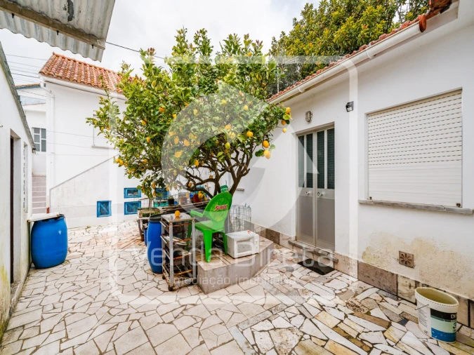 Moradia T2 para Venda em Alcabideche Foto 24