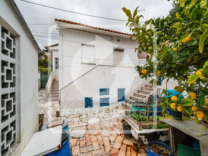 Moradia T2 para Venda em Alcabideche Foto 26