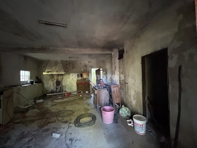 Moradia T2 para Venda em Serra e Junceira Foto 21