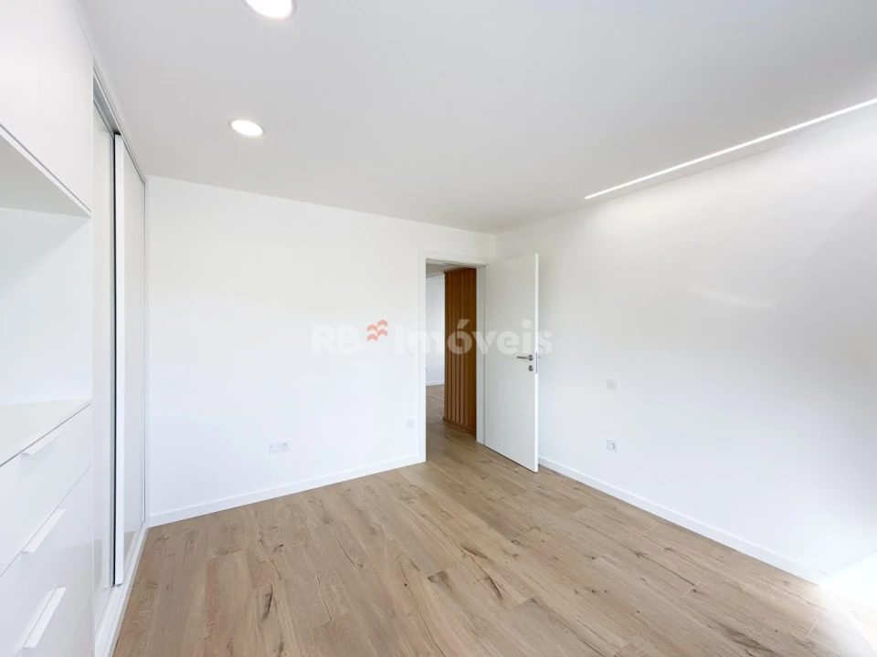 Moradia T4 para Venda em São João Baptista e Santa Maria dos Olivais Foto 24