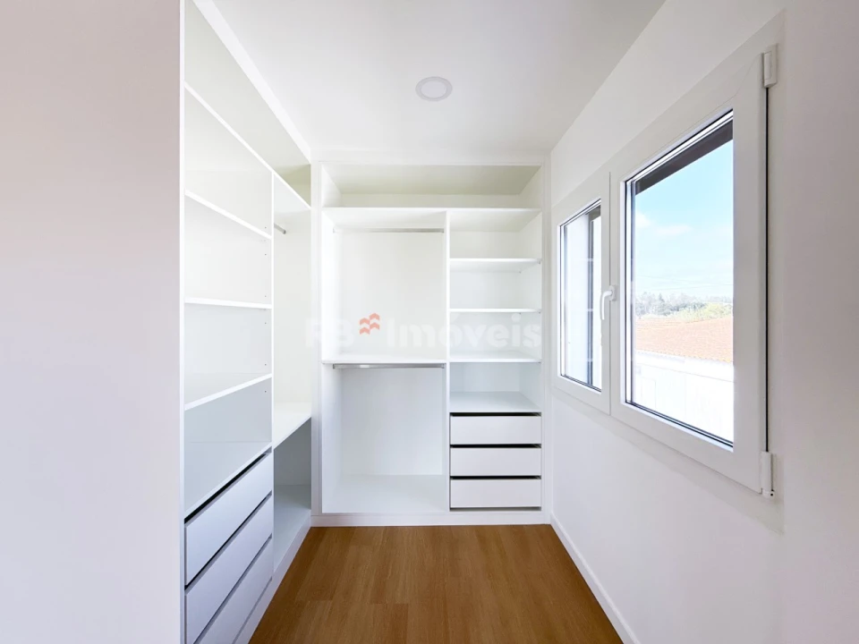 Moradia T4 para Venda em São João Baptista e Santa Maria dos Olivais Foto 59