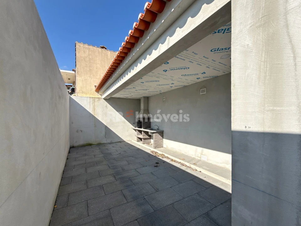 Moradia T4 para Venda em São João Baptista e Santa Maria dos Olivais Foto 77