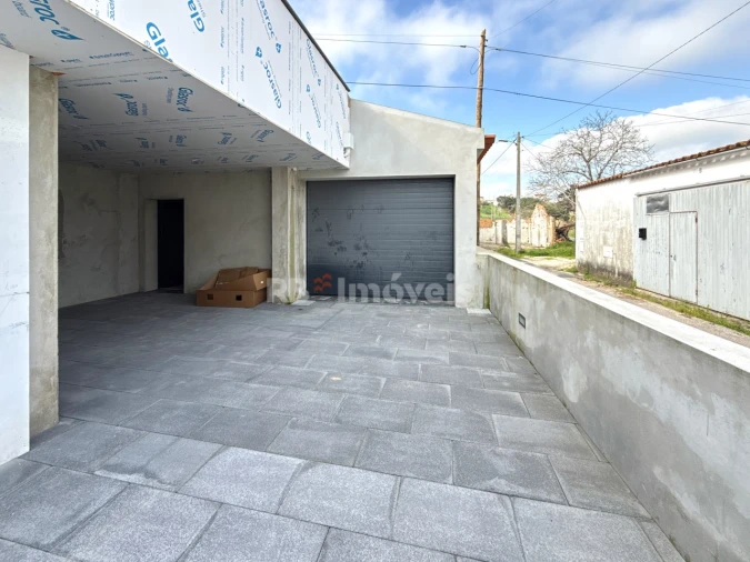 Moradia T4 para Venda em São João Baptista e Santa Maria dos Olivais Foto 4