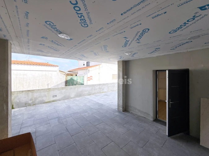 Moradia T4 para Venda em São João Baptista e Santa Maria dos Olivais Foto 10