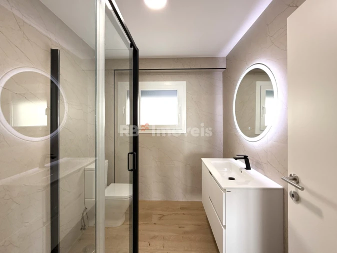 Moradia T4 para Venda em São João Baptista e Santa Maria dos Olivais Foto 15