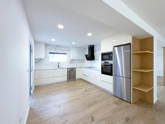 Moradia T4 para Venda em São João Baptista e Santa Maria dos Olivais Foto 37