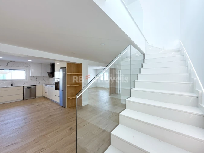 Moradia T4 para Venda em São João Baptista e Santa Maria dos Olivais Foto 49