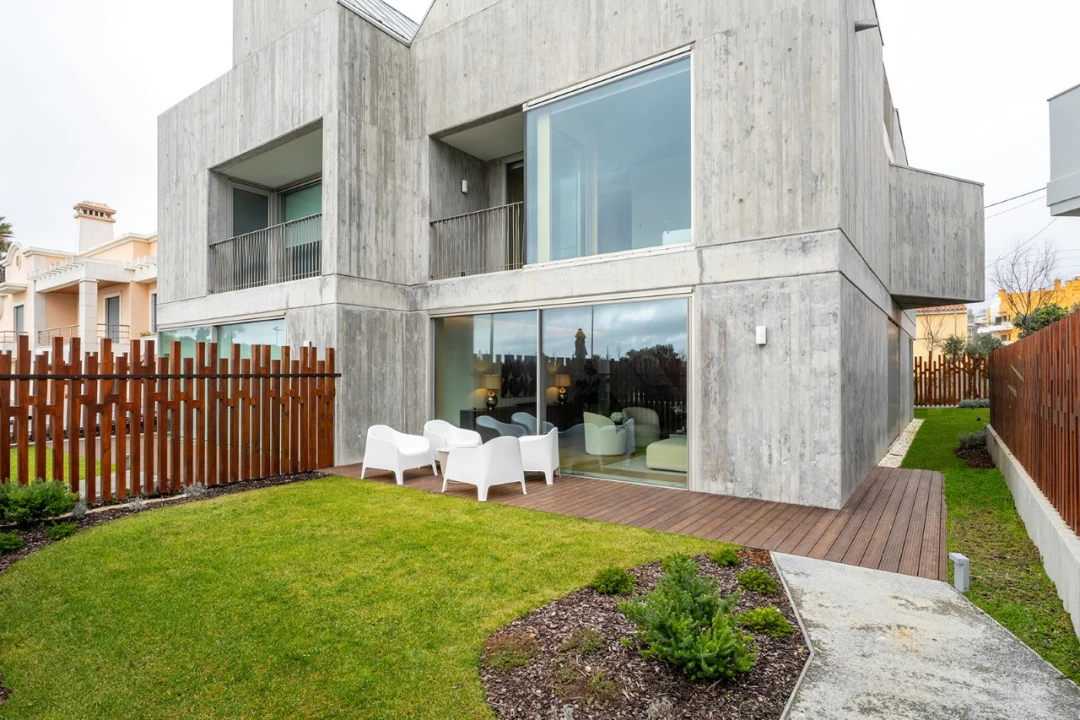 Moradia T4 para Venda em Cascais e Estoril Foto 1