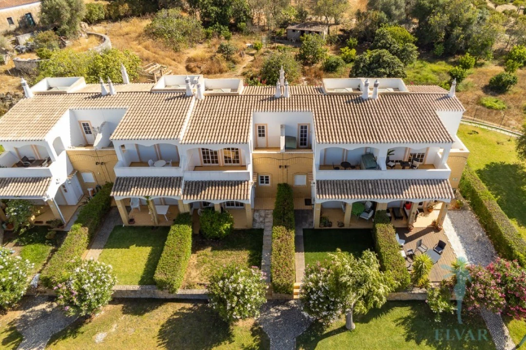 Moradia T2 para Venda em Alvor Foto 2