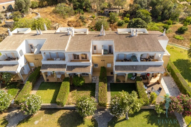 Moradia T2 para Venda em Alvor Foto 2