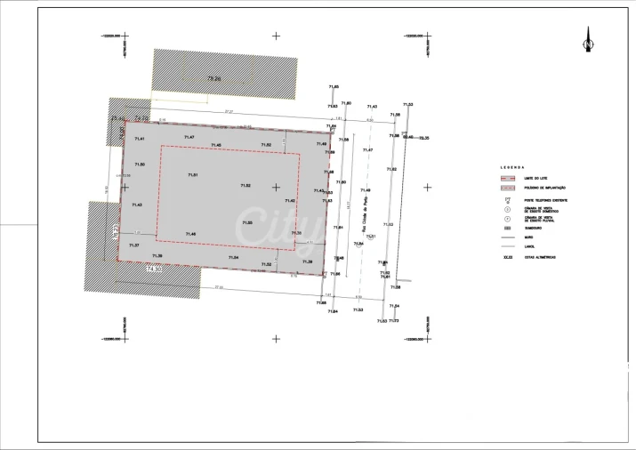 Moradia T4 para Venda em Fernao Ferro Foto 13
