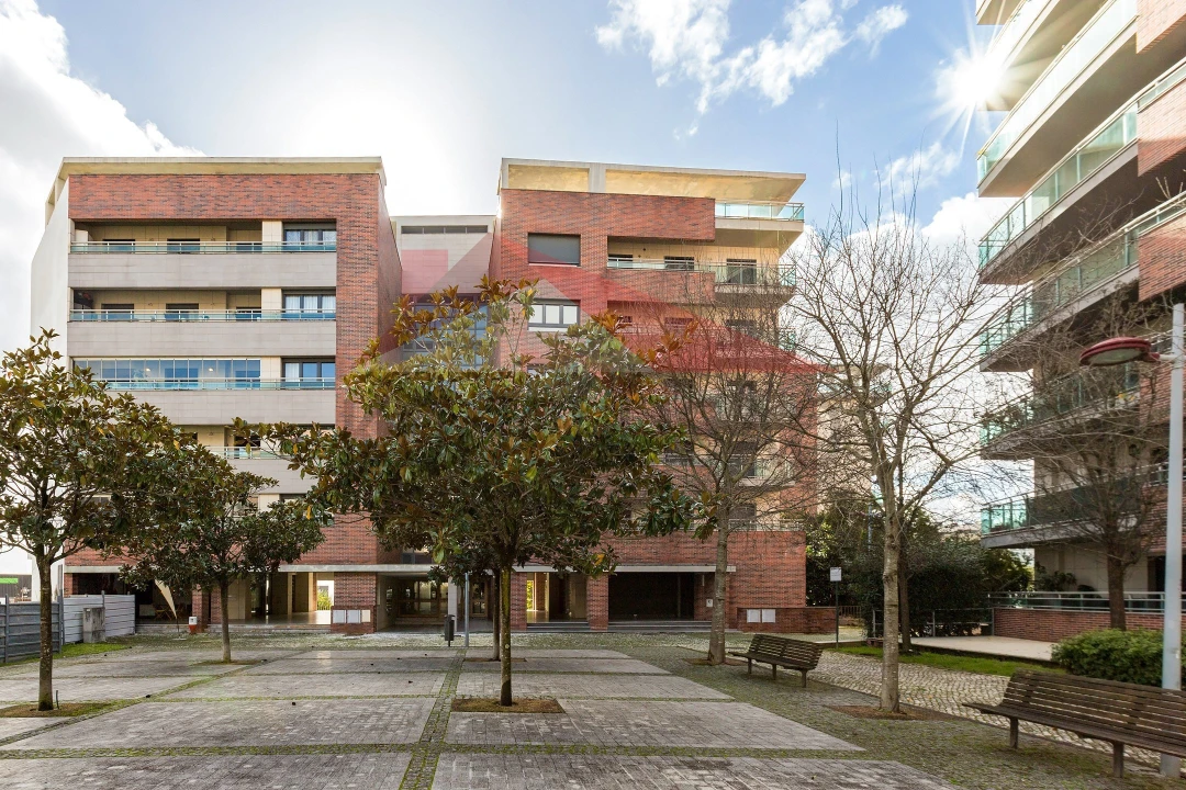 Apartamento T3 para Venda em Alverca do Ribatejo e Sobralinho Foto 1
