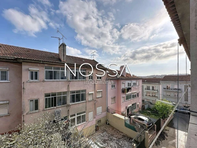 Apartamento T2 para Venda em Falagueira-Venda Nova Foto 1