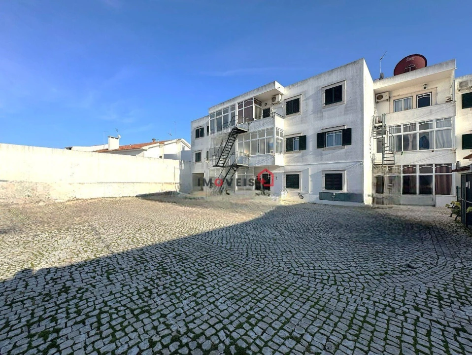 Apartamento T3 para Venda em Almeirim Foto 7