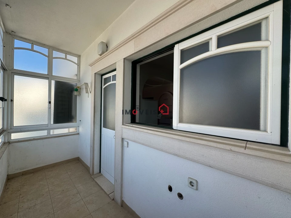 Apartamento T3 para Venda em Almeirim Foto 19