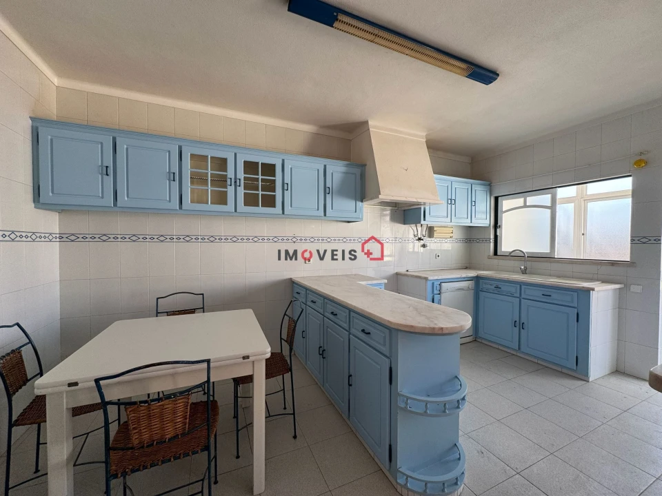 Apartamento T3 para Venda em Almeirim Foto 12