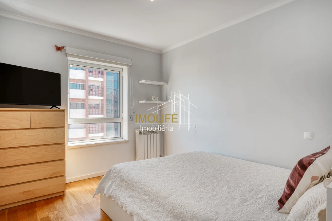 Apartamento T2 para Venda em São Domingos de Benfica Foto 16