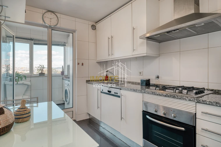 Apartamento T2 para Venda em São Domingos de Benfica Foto 13