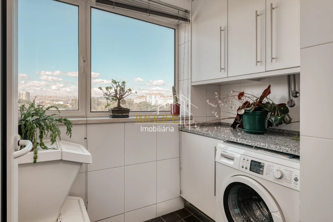 Apartamento T2 para Venda em São Domingos de Benfica Foto 10