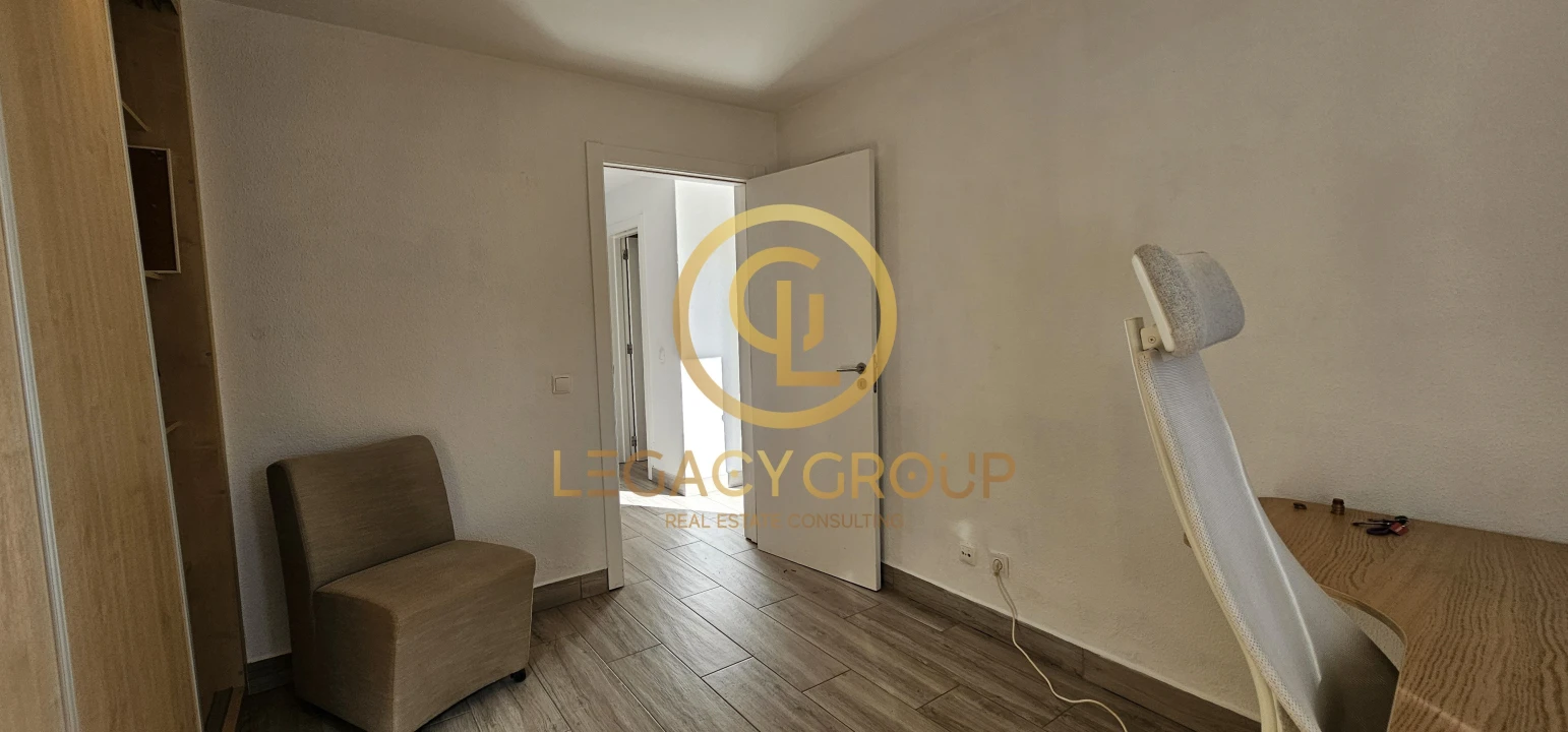 Moradia T3 para Venda em Quarteira Foto 10