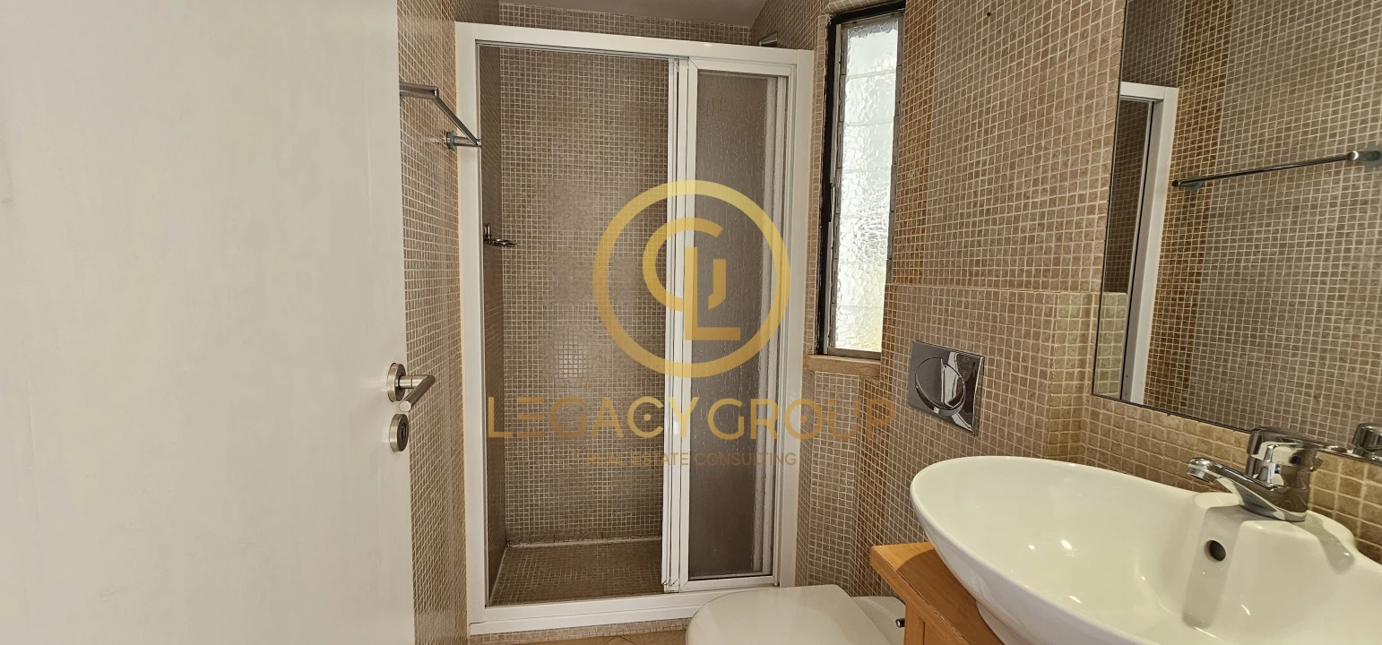 Moradia T3 para Venda em Quarteira Foto 11