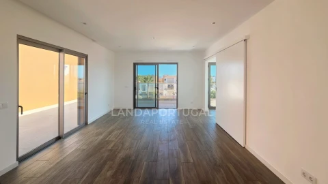 Apartamento T2 para Venda em Conceição e Cabanas de Tavira