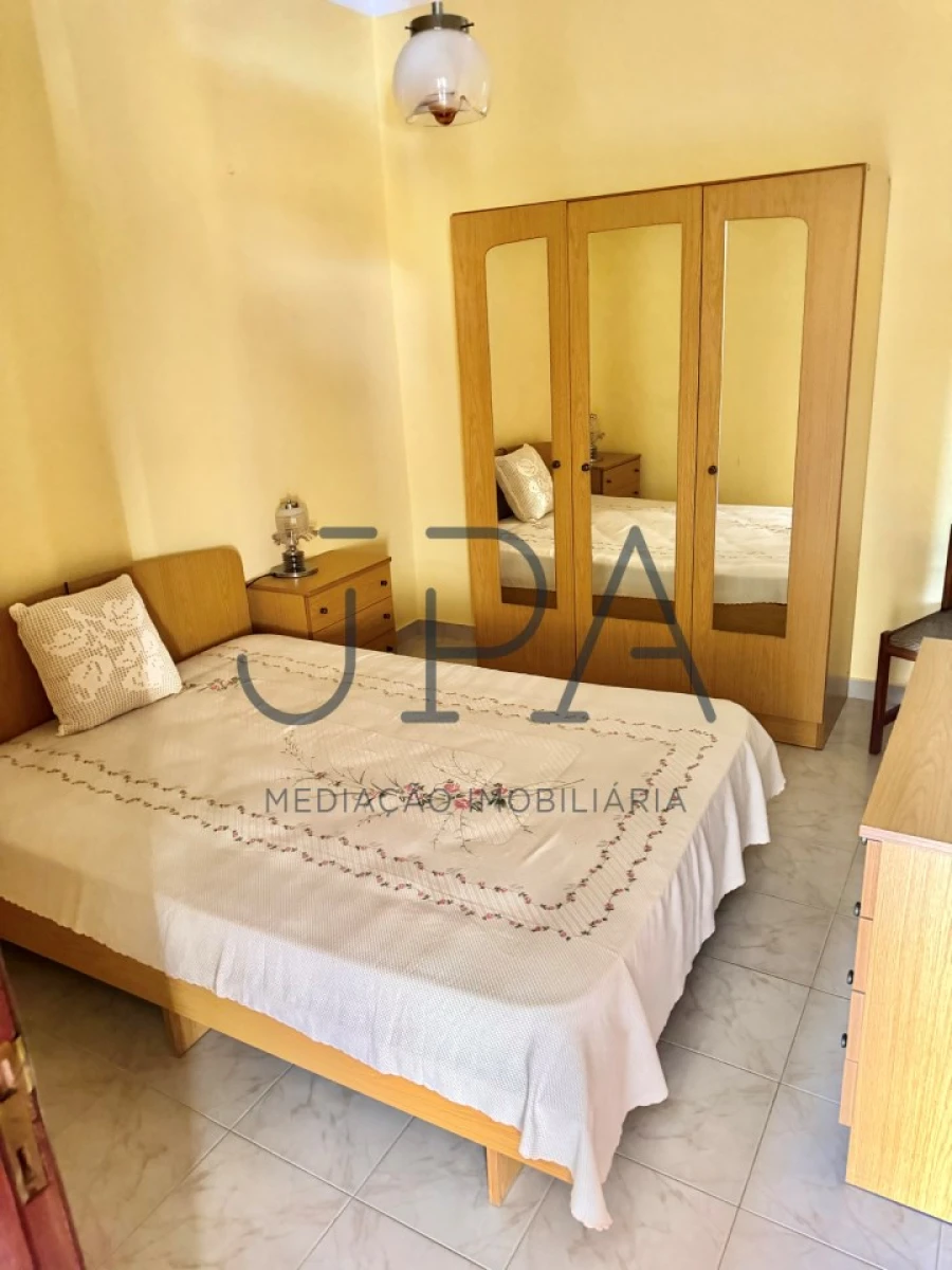 Moradia T4 para Venda em Altura Foto 7