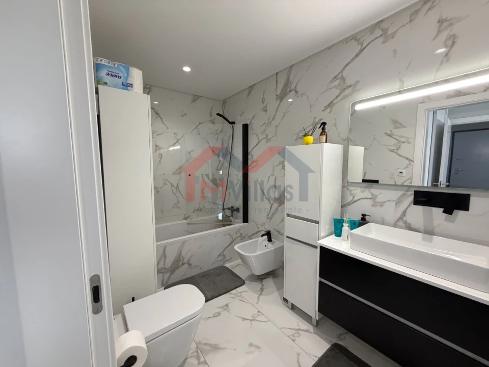 Apartamento T2 para Venda em Almancil Foto 12