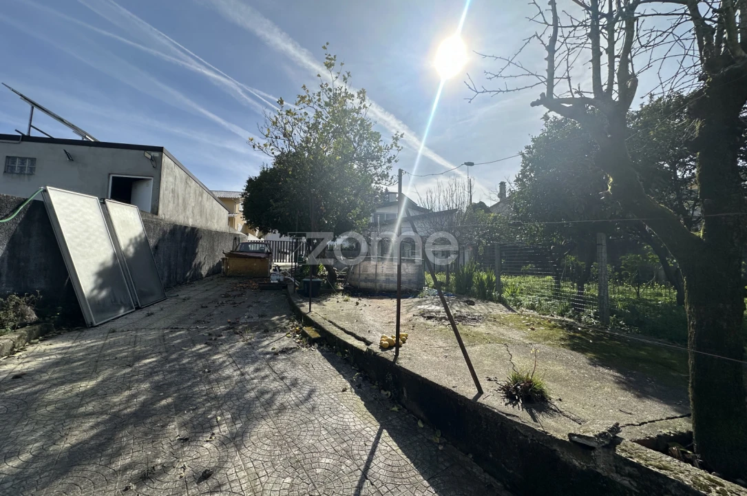 Moradia T6 para Venda em O. Azeméis, Riba-Ul, Ul, Macinhata Seixa, Madail Foto 6