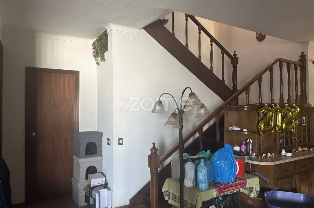 Moradia T6 para Venda em O. Azeméis, Riba-Ul, Ul, Macinhata Seixa, Madail Foto 12