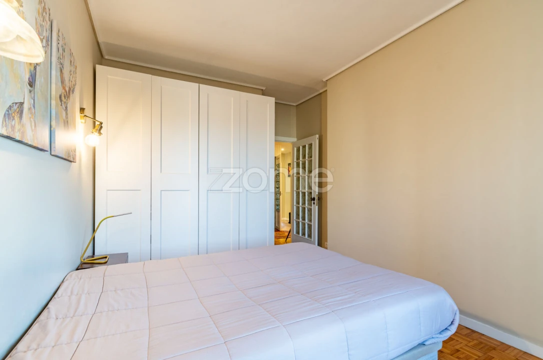 Apartamento T3 para Arrendamento em Cedofeita, Santo Ildefonso, Sé, Miragaia, São Nicolau e Vitória Foto 22