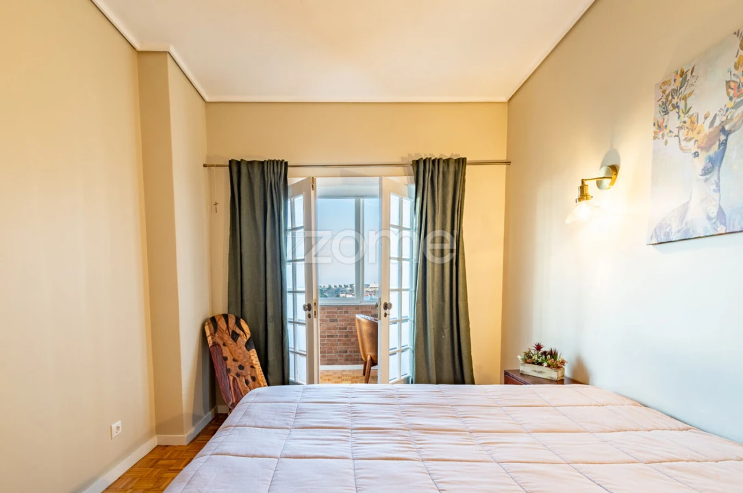 Apartamento T3 para Arrendamento em Cedofeita, Santo Ildefonso, Sé, Miragaia, São Nicolau e Vitória Foto 23