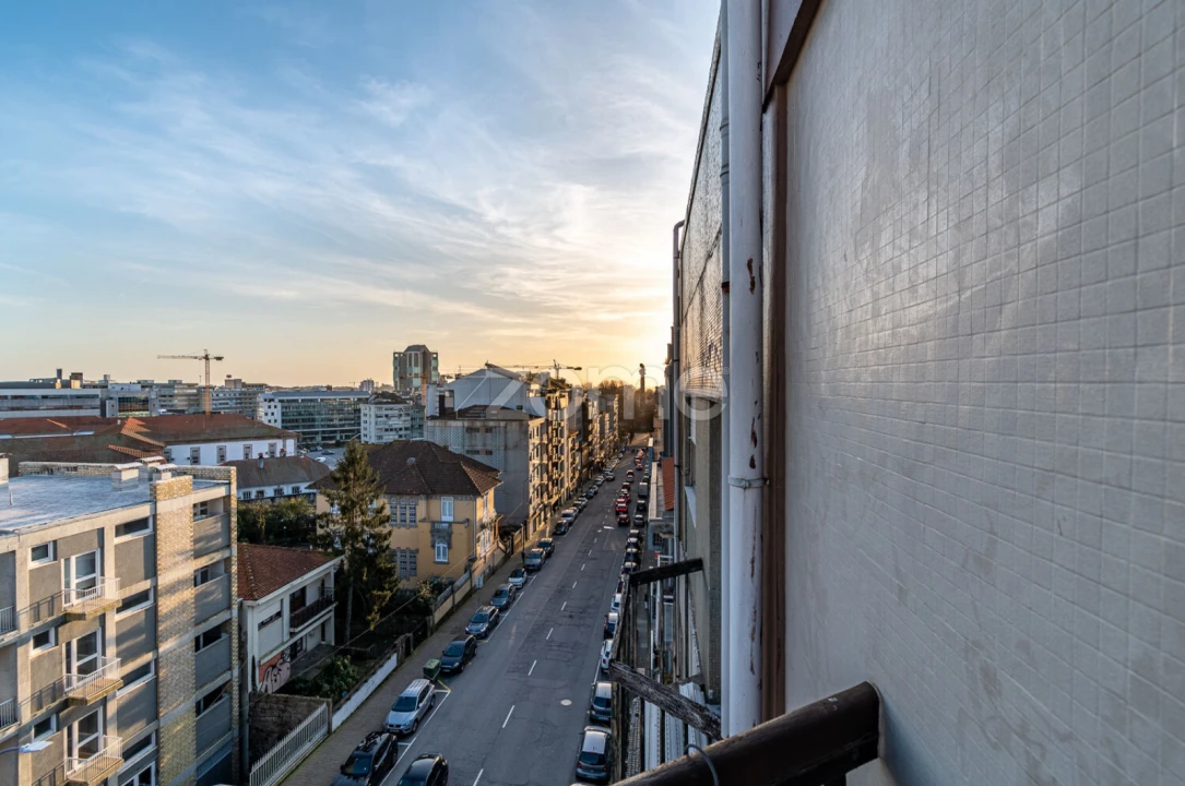 Apartamento T3 para Arrendamento em Cedofeita, Santo Ildefonso, Sé, Miragaia, São Nicolau e Vitória Foto 34