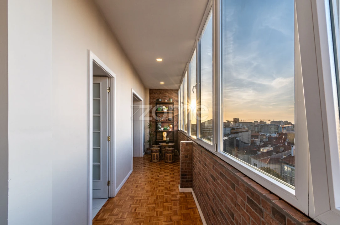 Apartamento T3 para Arrendamento em Cedofeita, Santo Ildefonso, Sé, Miragaia, São Nicolau e Vitória Foto 28